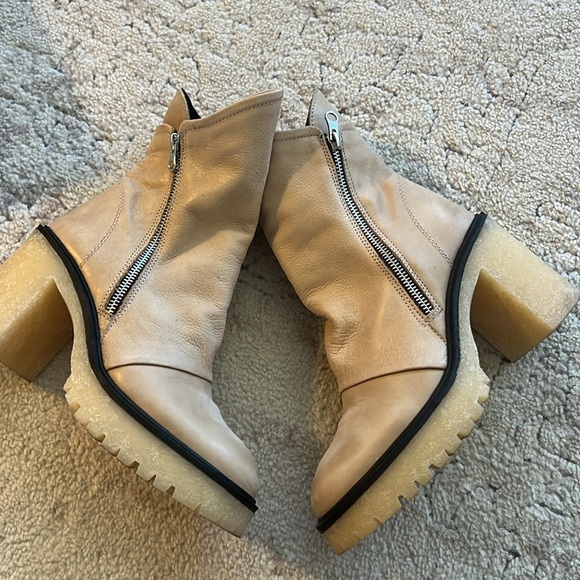 Free People Jack ankle Boots in Camel - Picture 8 of 8